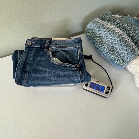 American Eagle Womens Blue Ripped Mom Jeans SIze 14 Stretch Distressed Denim - Picture 13 of 13